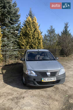 Седан Dacia Logan 2008 в Львове