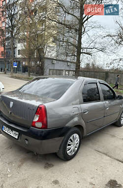 Седан Dacia Logan 2007 в Ужгороде