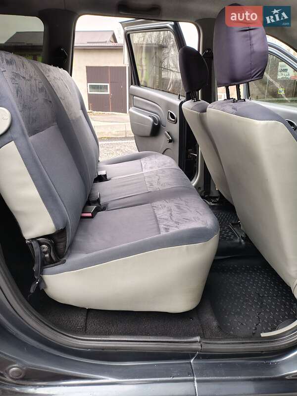 Седан Dacia Logan 2007 в Могилів-Подільському