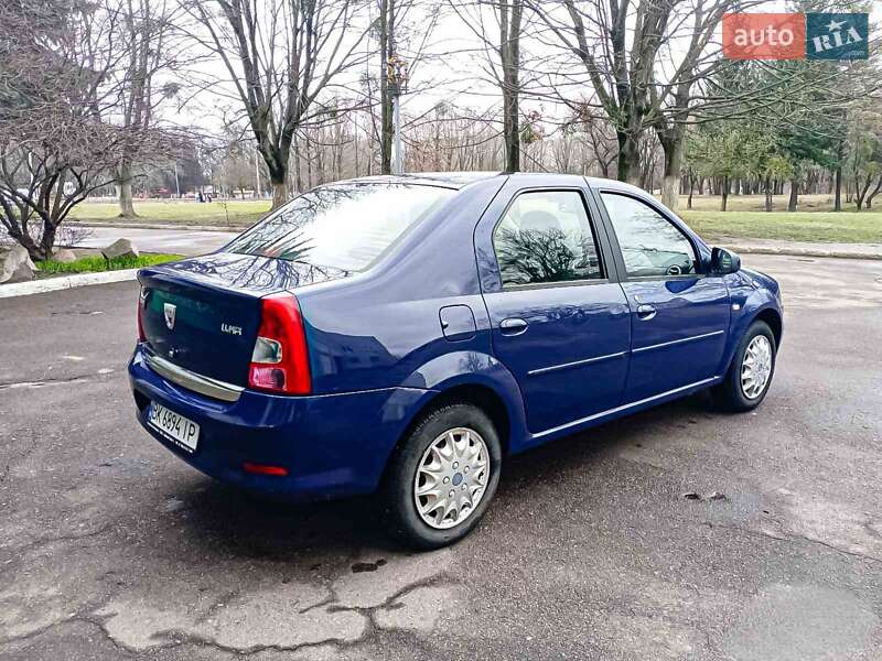 Седан Dacia Logan 2009 в Рівному