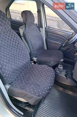 Седан Dacia Logan 2007 в 