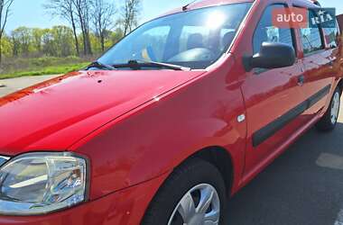Седан Dacia Logan 2009 в 