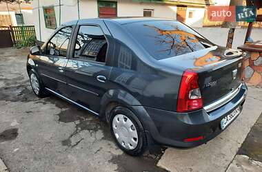 Седан Dacia Logan 2010 в 