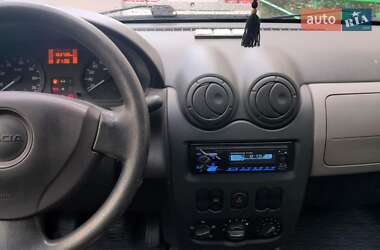 Седан Dacia Logan 2009 в 