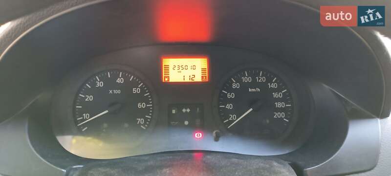 Седан Dacia Logan 2007 в Дніпрі