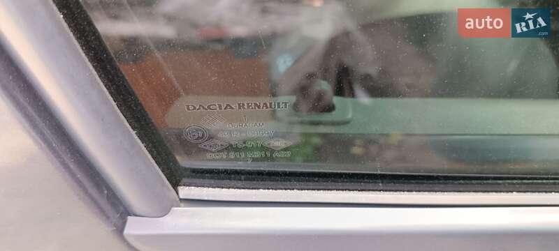 Седан Dacia Logan 2007 в Дніпрі