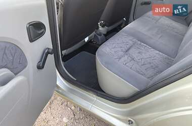 Седан Dacia Logan 2006 в 