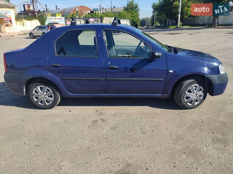 Седан Dacia Logan 2007 в Харкові