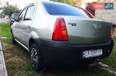 Седан Dacia Logan 2006 в 