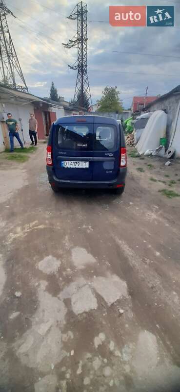Седан Dacia Logan 2009 в Львове