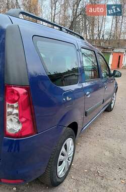 Седан Dacia Logan 2009 в 