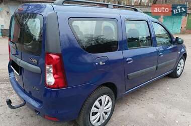 Седан Dacia Logan 2009 в 