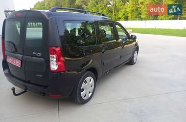 Седан Dacia Logan 2009 в 