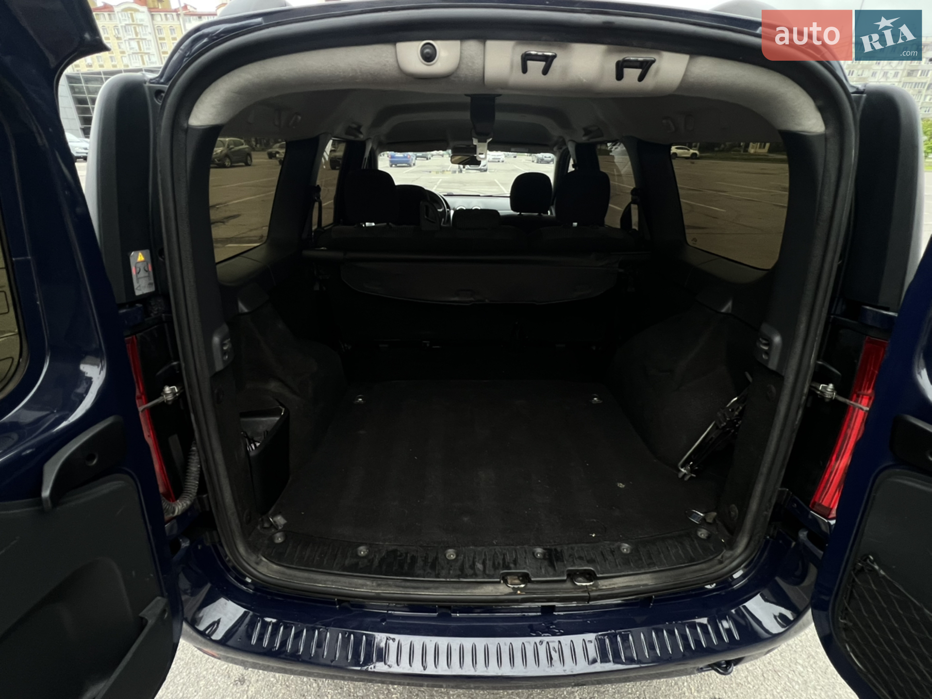 2010 Dacia Logan - мініатюра 17