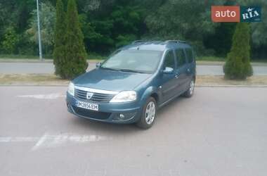 Седан Dacia Logan 2011 в Сумах