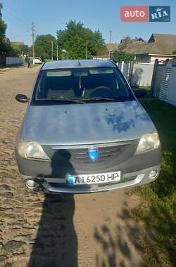 Седан Dacia Logan 2006 в Бершади