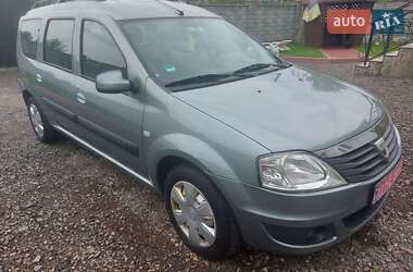 Седан Dacia Logan 2009 в 