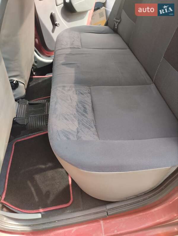 Седан Dacia Logan 2007 в Балті