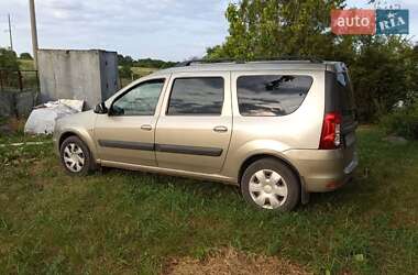 Седан Dacia Logan 2009 в Чугуеве