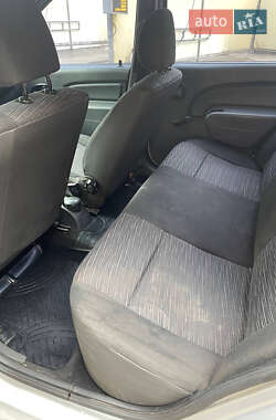 Седан Dacia Logan 2008 в 