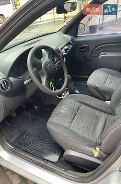 Седан Dacia Logan 2008 в 