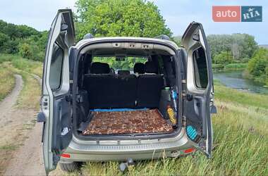 Седан Dacia Logan 2009 в 