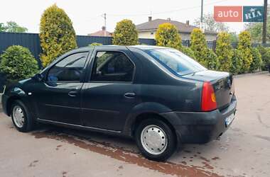 Седан Dacia Logan 2007 в Долине