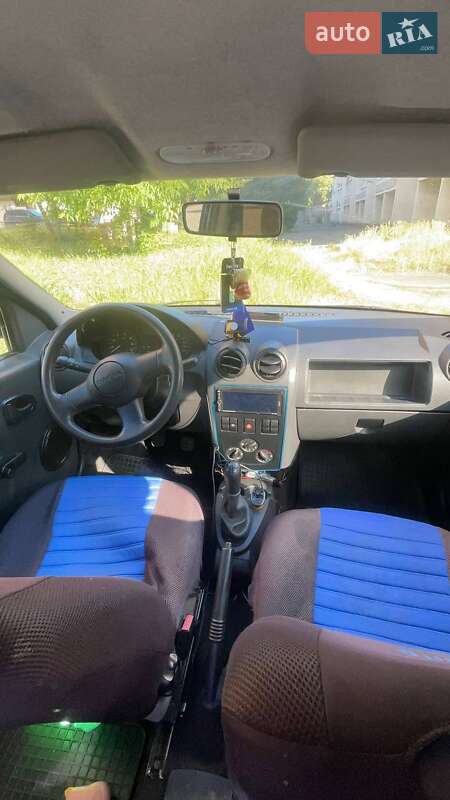 Седан Dacia Logan 2006 в Івано-Франківську фото 9 Седан Dacia Logan 2006 в Івано-Франківську