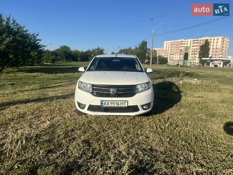 Dacia Logan 2015