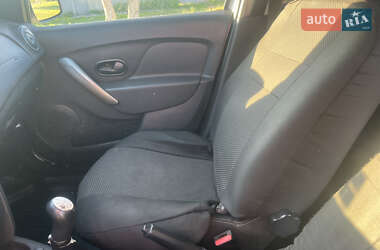 Седан Dacia Logan 2015 в 