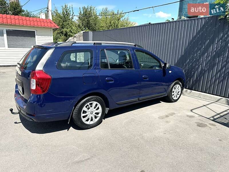Седан Dacia Logan 2014 в Дніпрі