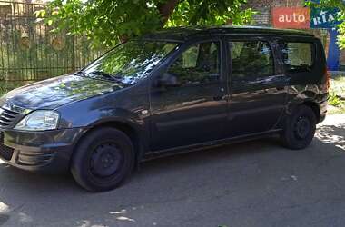Седан Dacia Logan 2009 в Кропивницком