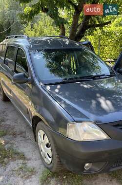 Седан Dacia Logan 2007 в Києві