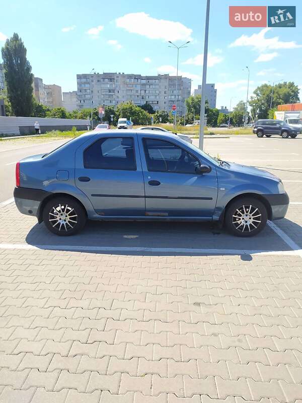 Dacia Logan 2007