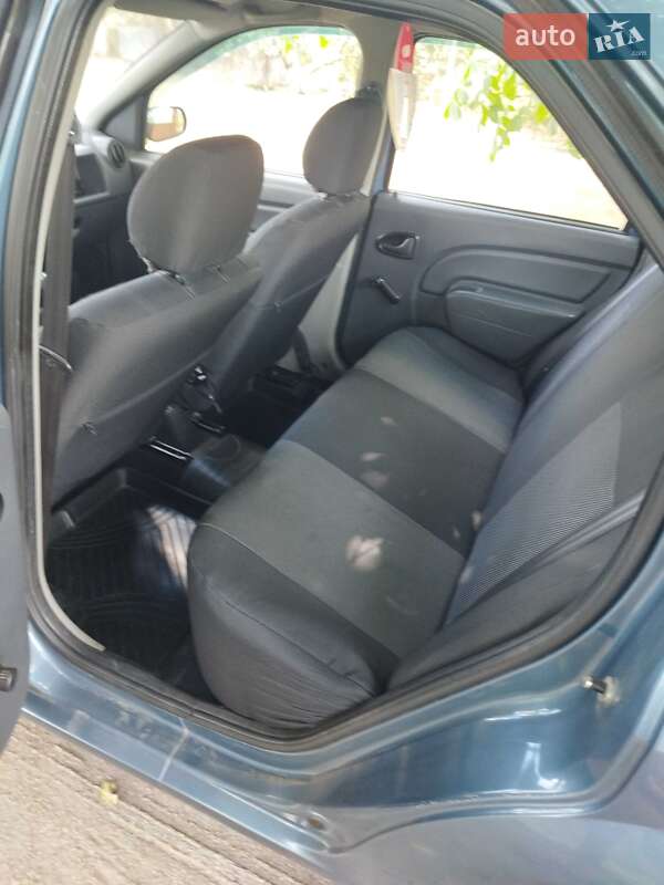 Седан Dacia Logan 2008 в Кропивницком
