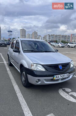 Седан Dacia Logan 2006 в Києві