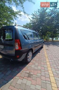Седан Dacia Logan 2008 в 