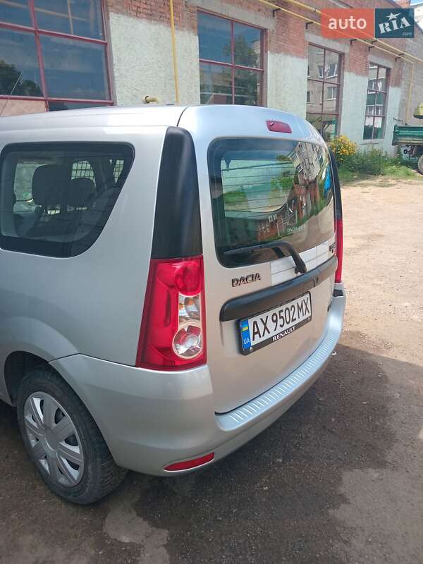 Седан Dacia Logan 2008 в Харькове