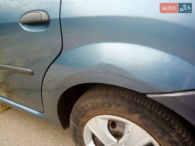 Седан Dacia Logan 2007 в Кривому Розі фото 7 Седан Dacia Logan 2007 в Кривому Розі