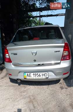 Седан Dacia Logan 2008 в 