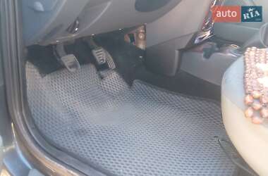 Седан Dacia Logan 2006 в 
