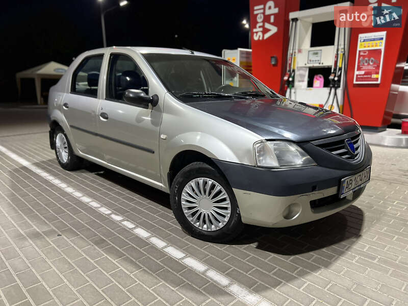 Dacia Logan 2006