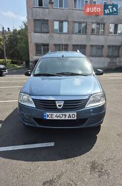 Седан Dacia Logan 2012 в Кам'янському