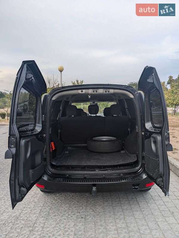 Седан Dacia Logan 2011 в Запоріжжі фото 9 Седан Dacia Logan 2011 в Запоріжжі