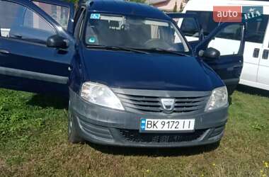 Седан Dacia Logan 2010 в Ровно