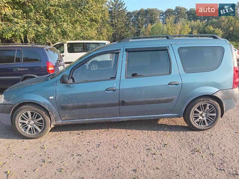 Седан Dacia Logan 2007 в Полтаве