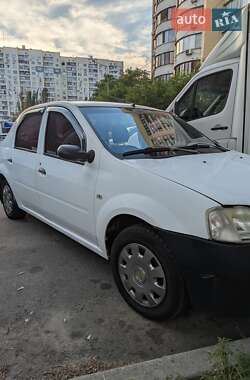 Седан Dacia Logan 2006 в Киеве