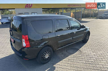 Седан Dacia Logan 2009 в 