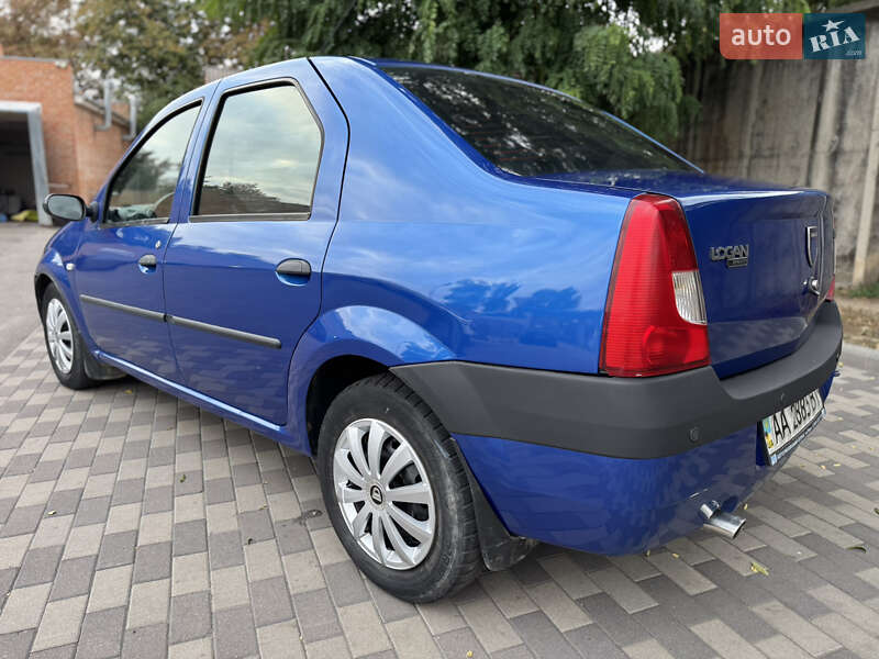 Седан Dacia Logan 2007 в Лубнах