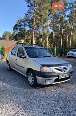 Седан Dacia Logan 2006 в Ірпені